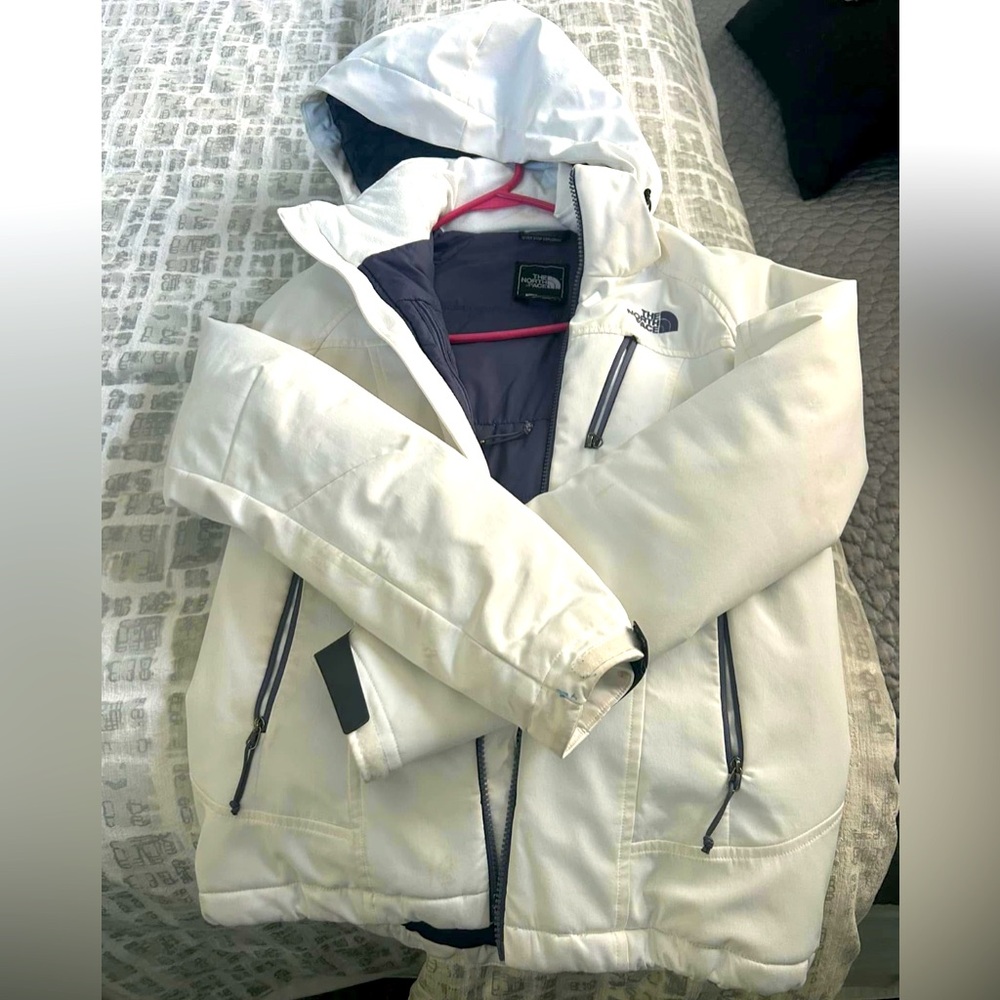 The North Face XS Womens Ski/Snowboard jacket